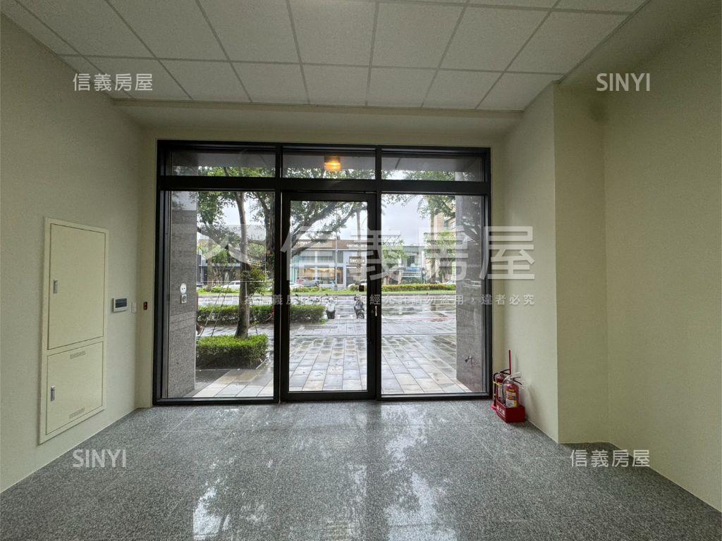 長虹天薈挑高店面珠寶盒房屋室內格局與周邊環境