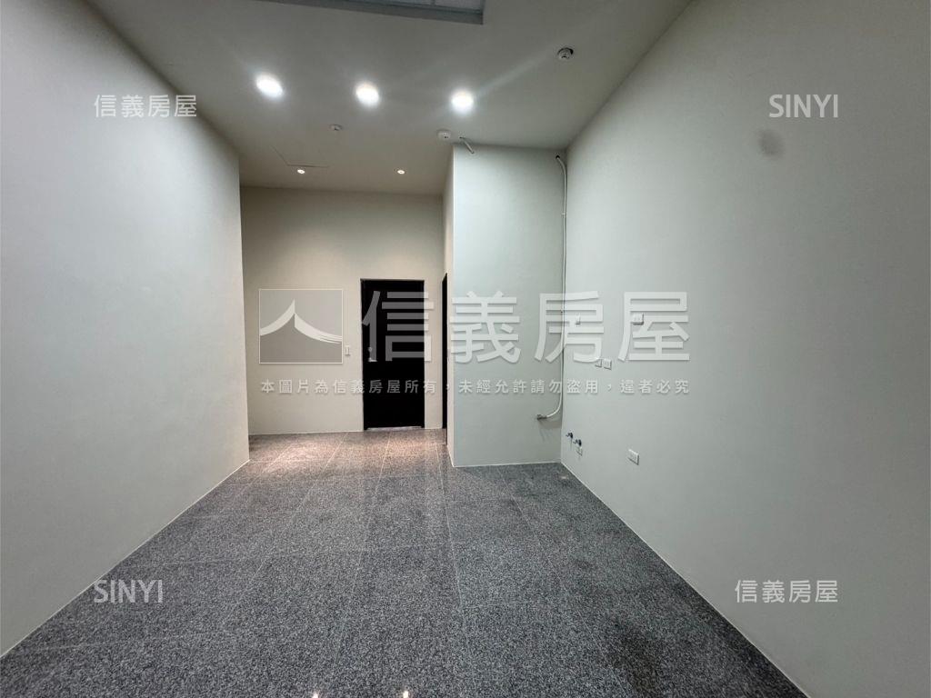 長虹天薈挑高店面珠寶盒房屋室內格局與周邊環境