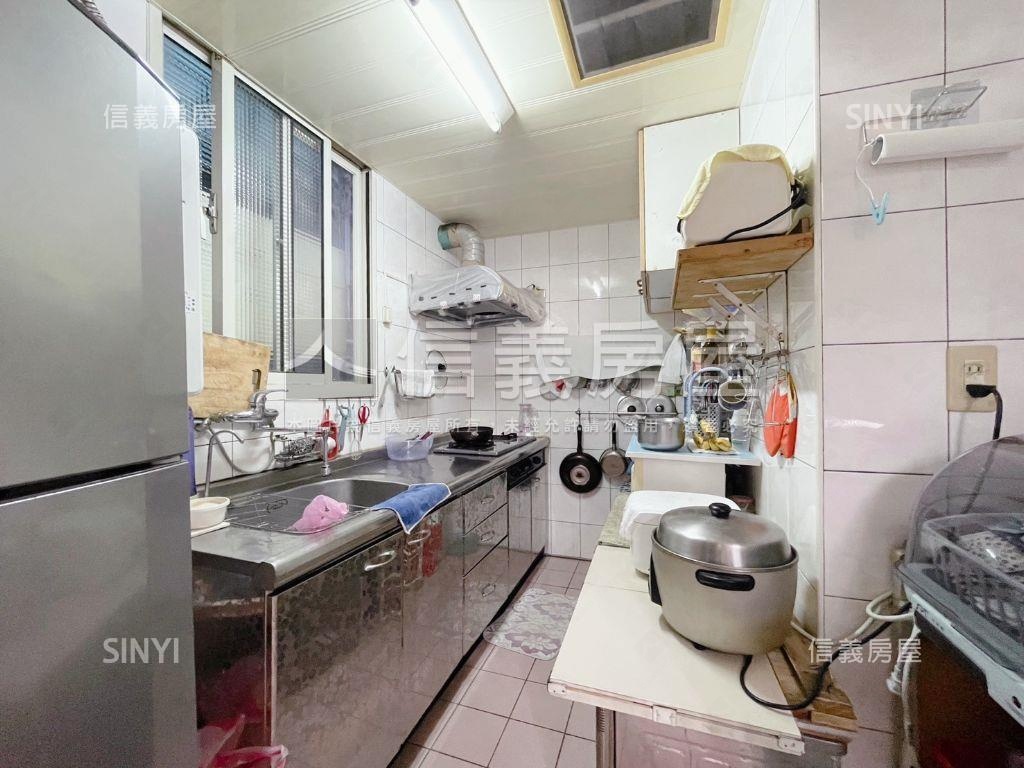 邊間方正小資成家美屋房屋室內格局與周邊環境