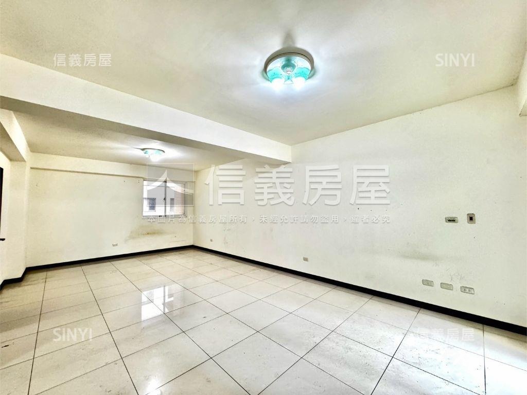 大有仰森邊間透天三面採光房屋室內格局與周邊環境