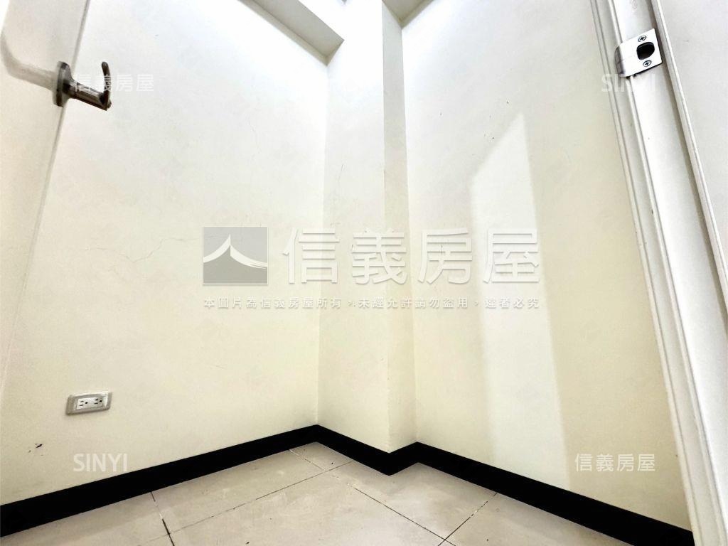 大有仰森邊間透天三面採光房屋室內格局與周邊環境