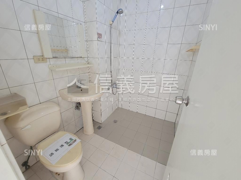 ✦名人山水✦新高學區三房房屋室內格局與周邊環境
