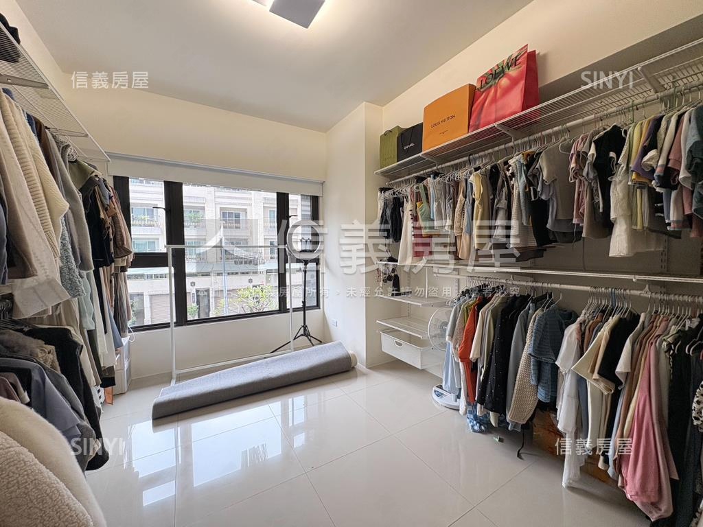 質感精品樓中樓附平車房屋室內格局與周邊環境