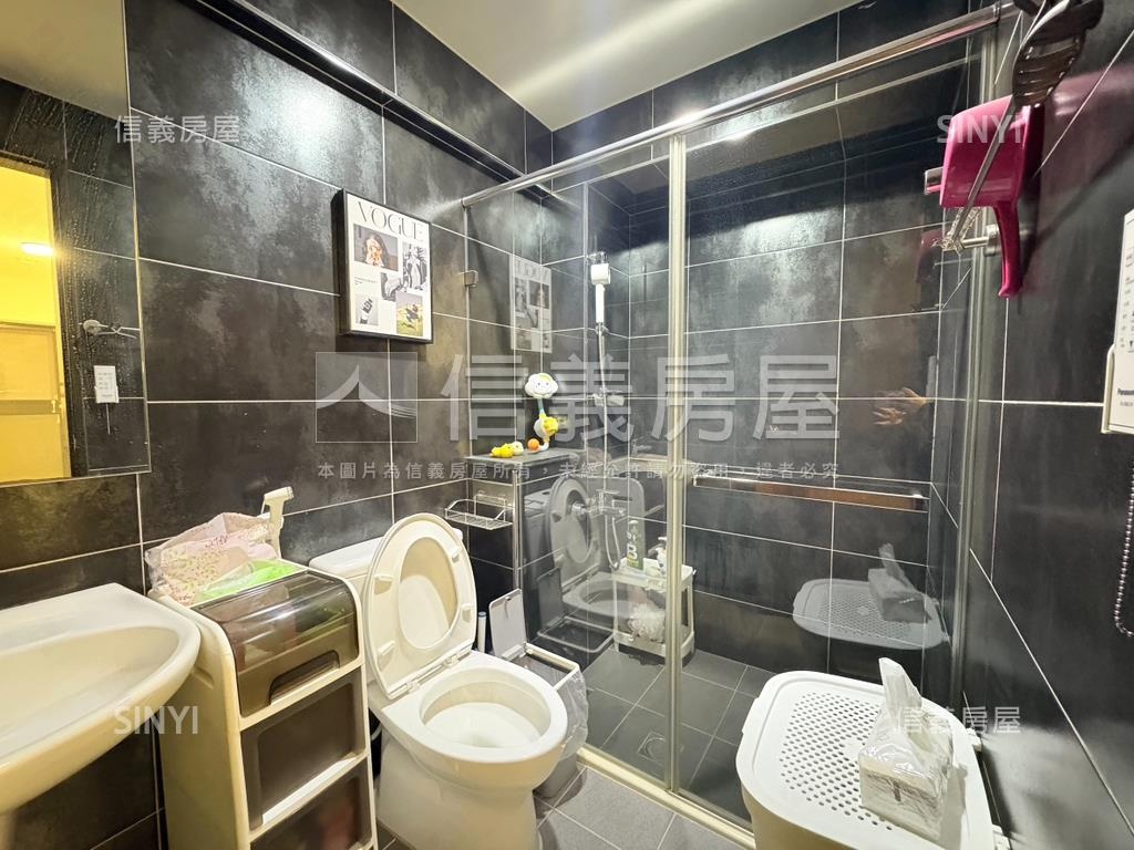 質感精品樓中樓附平車房屋室內格局與周邊環境