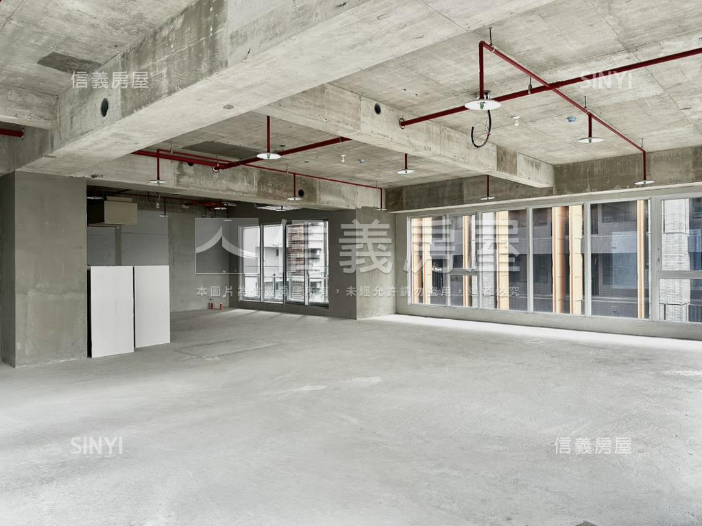 中悅全新Ａ級商辦房屋室內格局與周邊環境