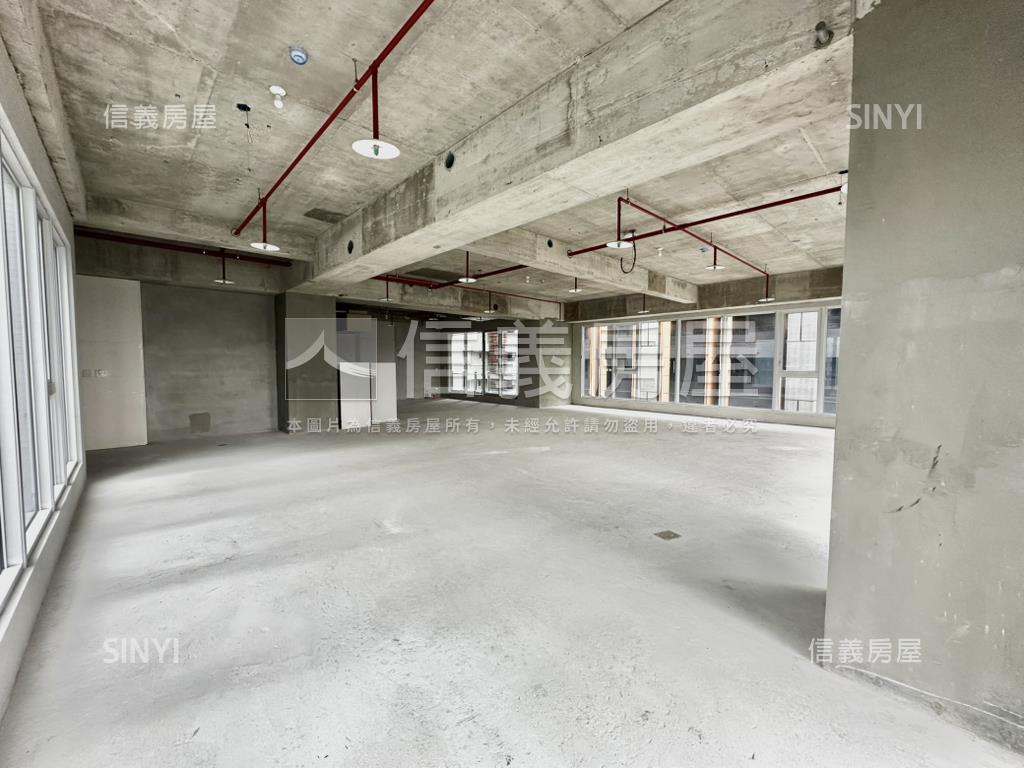 中悅全新Ａ級商辦房屋室內格局與周邊環境