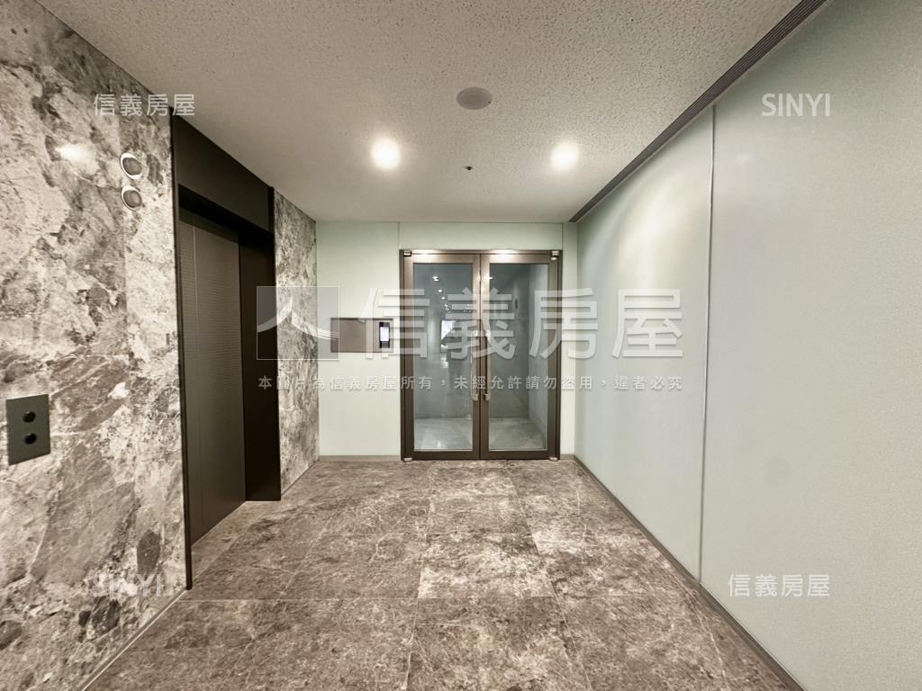 中悅全新Ａ級商辦房屋室內格局與周邊環境