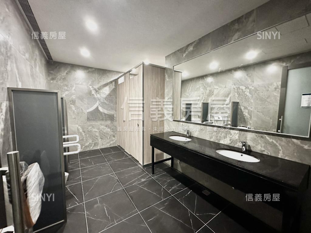 中悅全新Ａ級商辦房屋室內格局與周邊環境