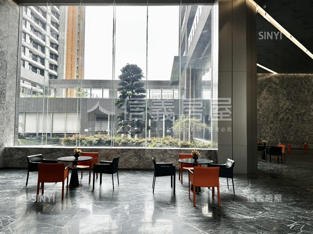 中悅全新Ａ級商辦房屋室內格局與周邊環境