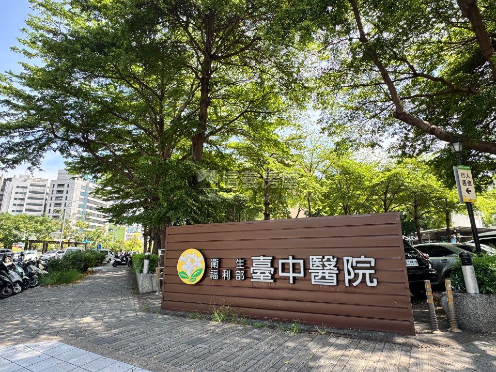 近居仁國中美２房２衛房屋室內格局與周邊環境