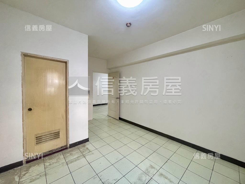 一點利市場旁四房平車房屋室內格局與周邊環境