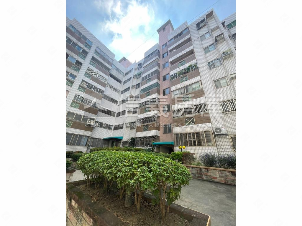 一點利市場旁四房平車房屋室內格局與周邊環境