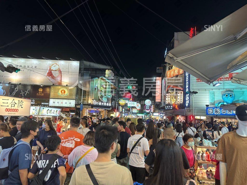 逢甲稀有熱鬧店面房屋室內格局與周邊環境