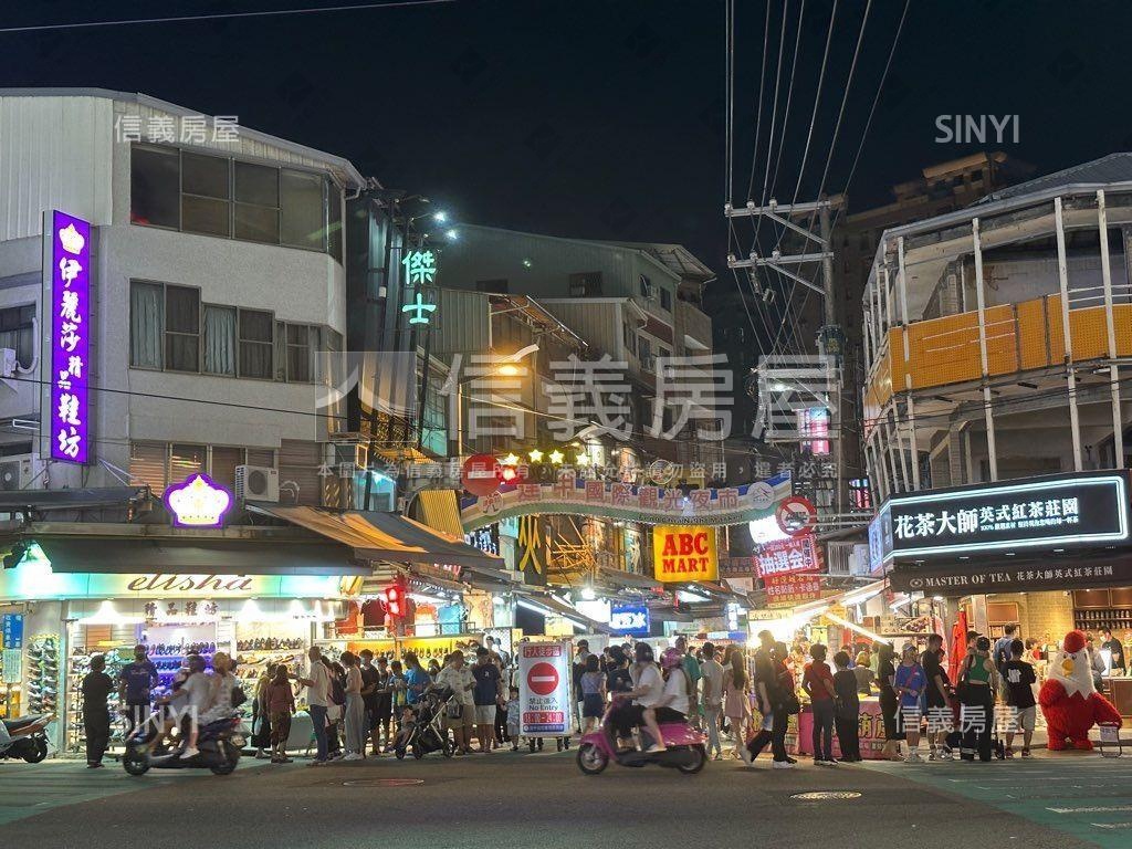逢甲稀有熱鬧店面房屋室內格局與周邊環境