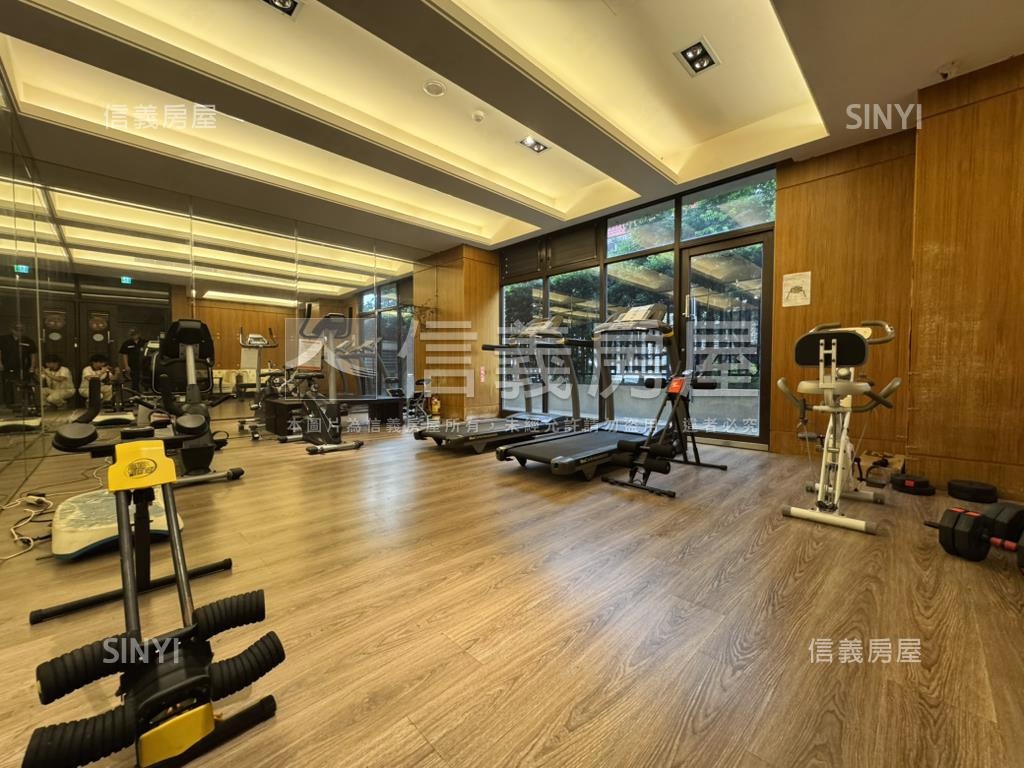 瓊樓玉宇☆精裝潢★房屋室內格局與周邊環境