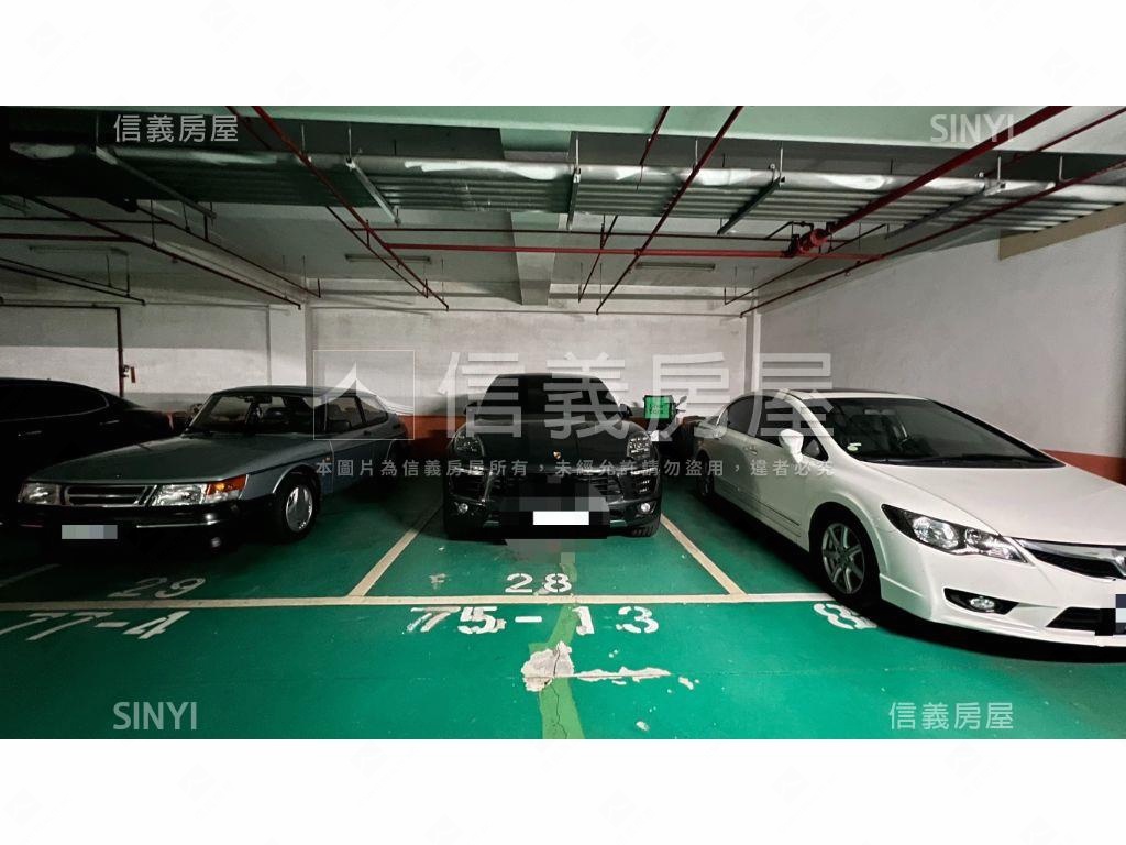 就要坡道平面車位房屋室內格局與周邊環境