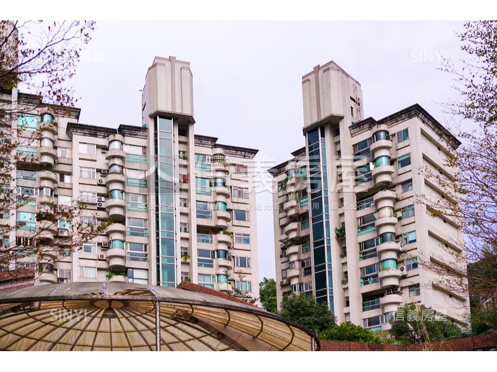 就要坡道平面車位房屋室內格局與周邊環境