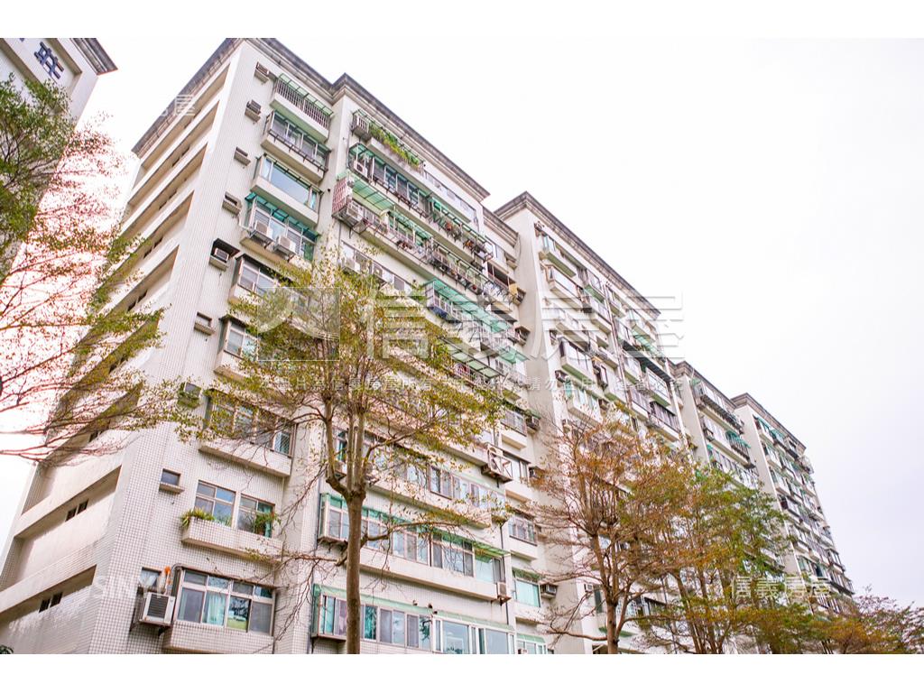 就要坡道平面車位房屋室內格局與周邊環境