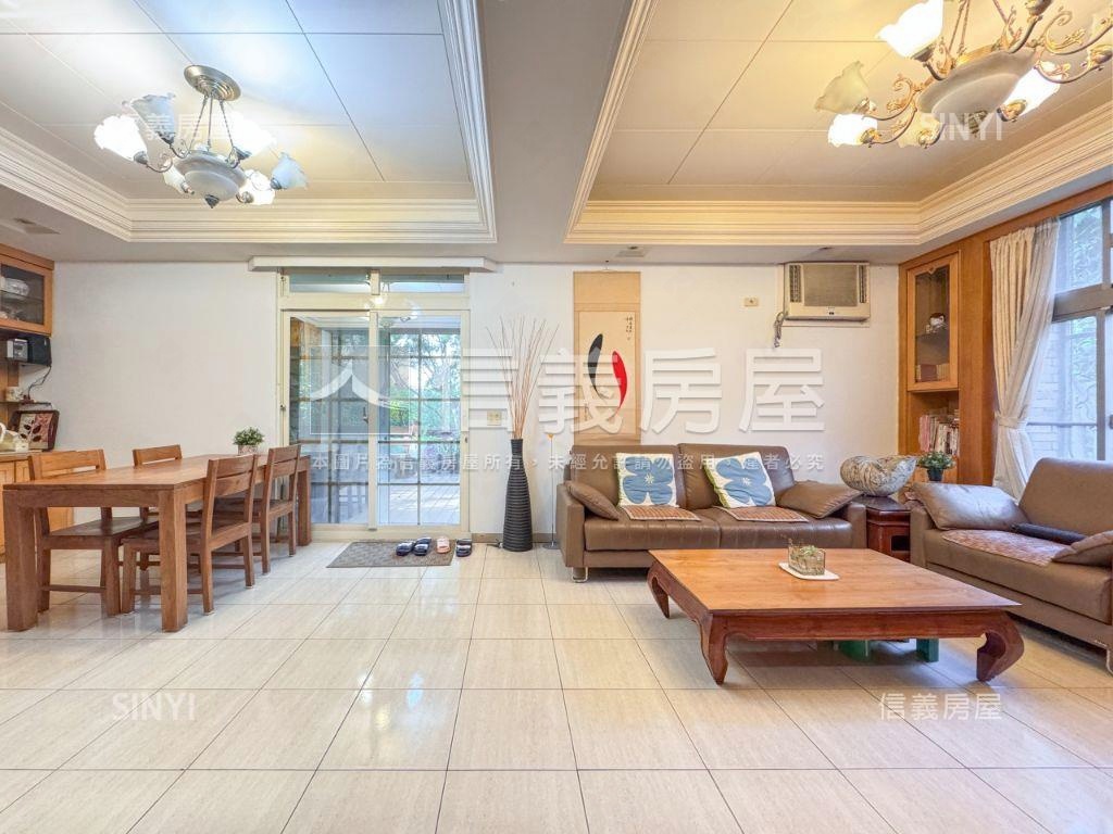 竹北華城綠景邊間美墅房屋室內格局與周邊環境