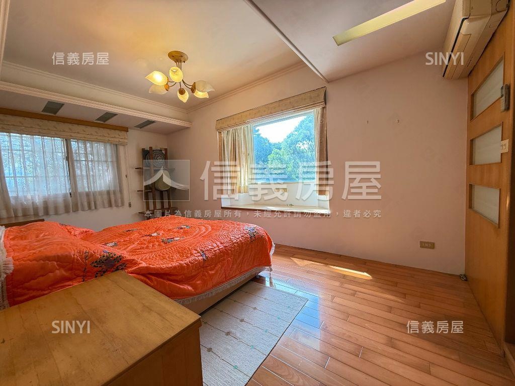 竹北華城綠景邊間美墅房屋室內格局與周邊環境