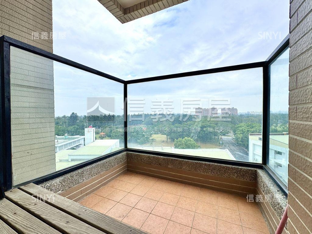 Ｈｅｎ優質！戀戀３房平車房屋室內格局與周邊環境