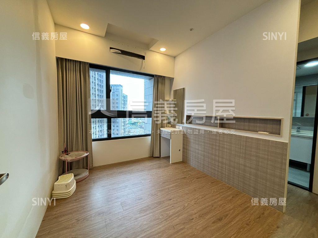興時代美裝潢採光戶房屋室內格局與周邊環境