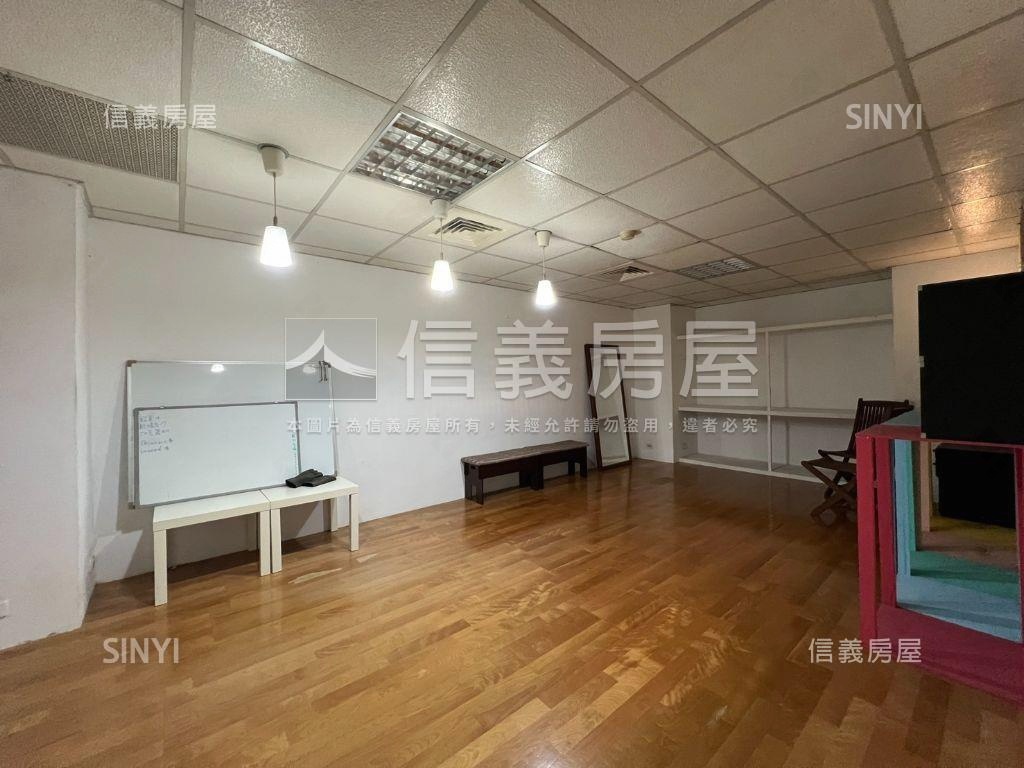 近文華高中捷運地下室房屋室內格局與周邊環境
