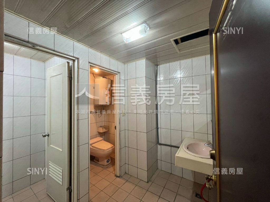 近文華高中捷運地下室房屋室內格局與周邊環境