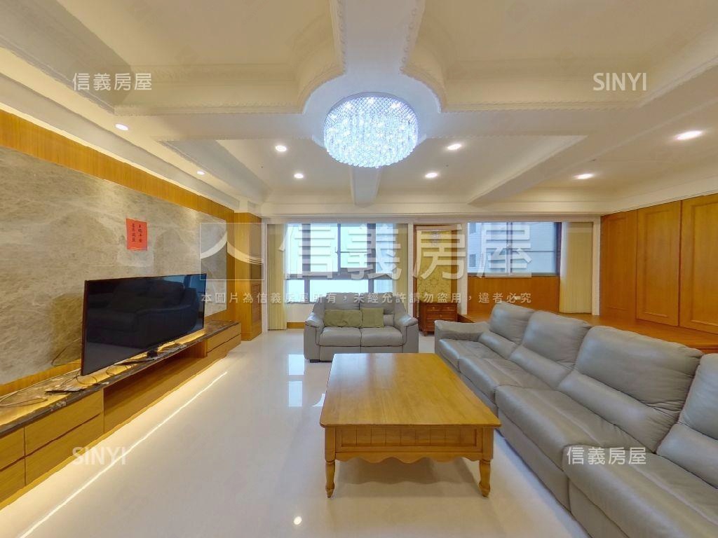 百達富裔２３Ｄ裝潢雙平車房屋室內格局與周邊環境