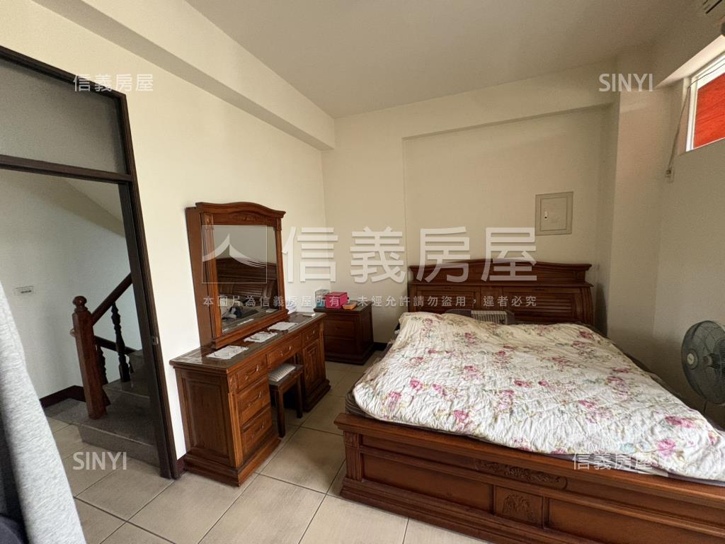 近國道崙美頭等艙美墅房屋室內格局與周邊環境
