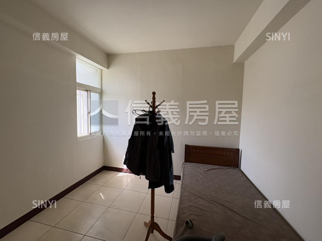 近國道崙美頭等艙美墅房屋室內格局與周邊環境