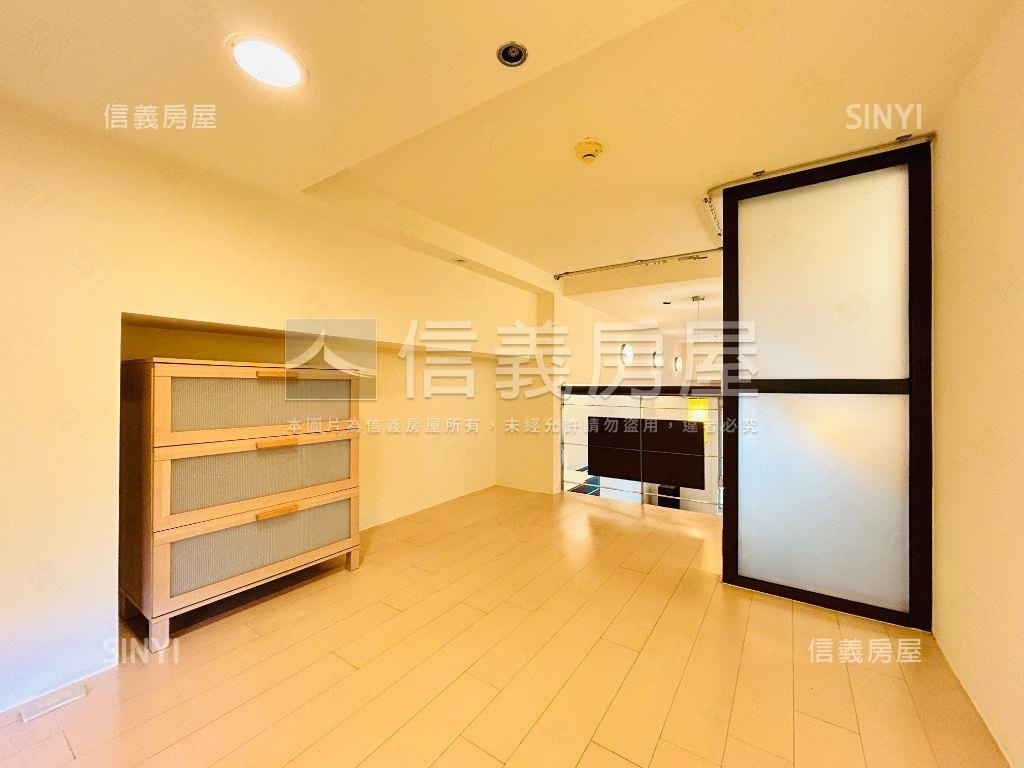 康和捷運出海口景觀宅房屋室內格局與周邊環境
