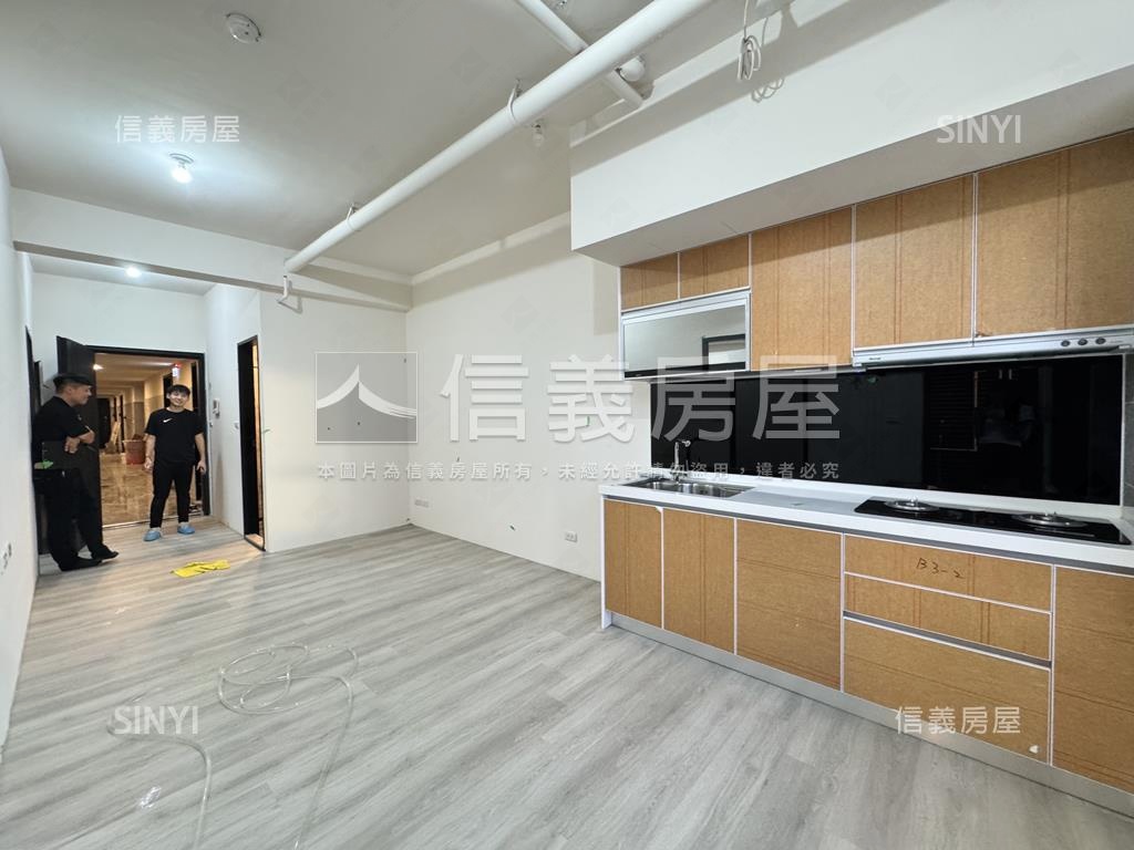 全新未住過精美兩房琢立房屋室內格局與周邊環境