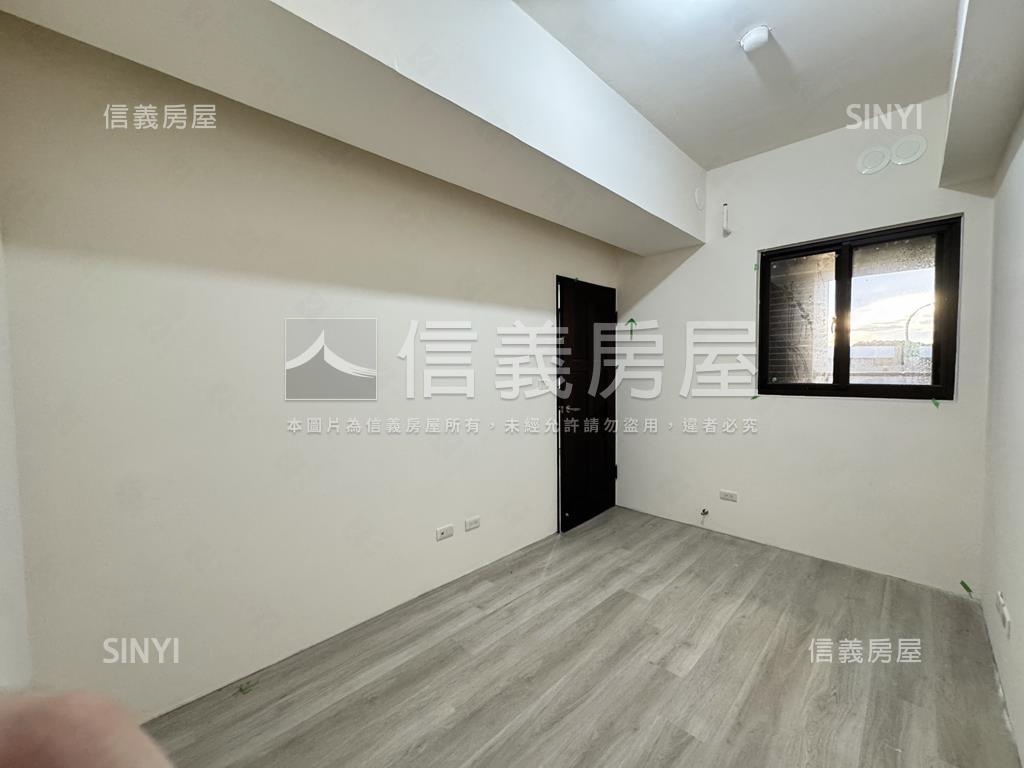 全新未住過精美兩房琢立房屋室內格局與周邊環境