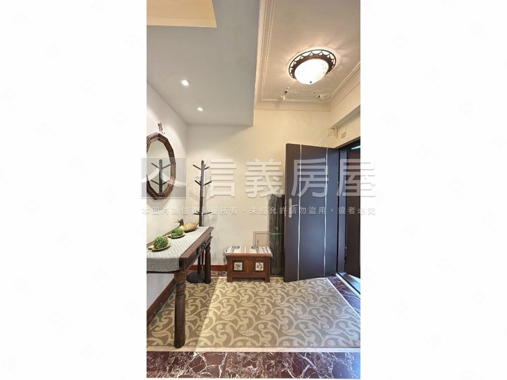 文化一路好機能透天Ｂ房屋室內格局與周邊環境