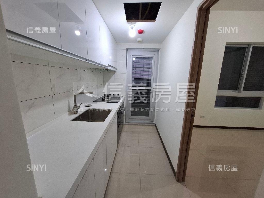 面公園景觀露臺三房房屋室內格局與周邊環境