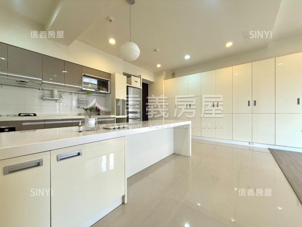 專任蘇活綠景視野房屋室內格局與周邊環境