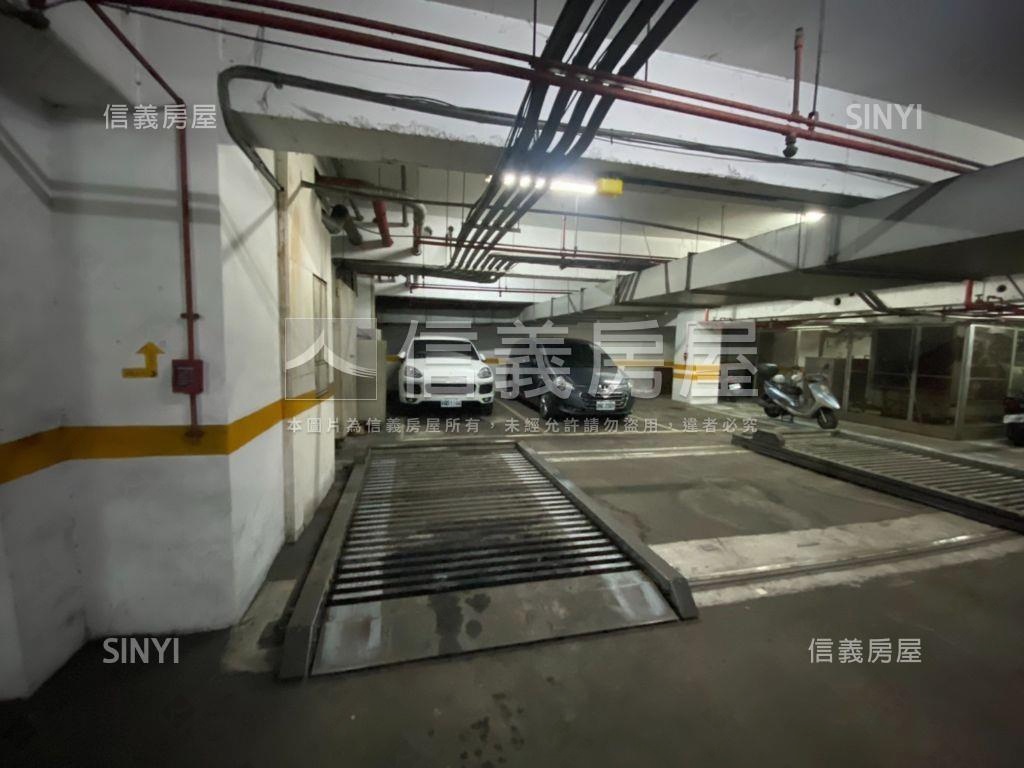 正山西路小資優質樓店房屋室內格局與周邊環境