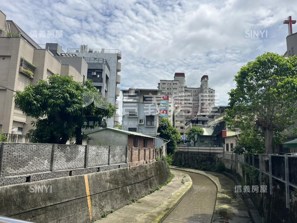 中醫商圈＊適合重建大透天房屋室內格局與周邊環境