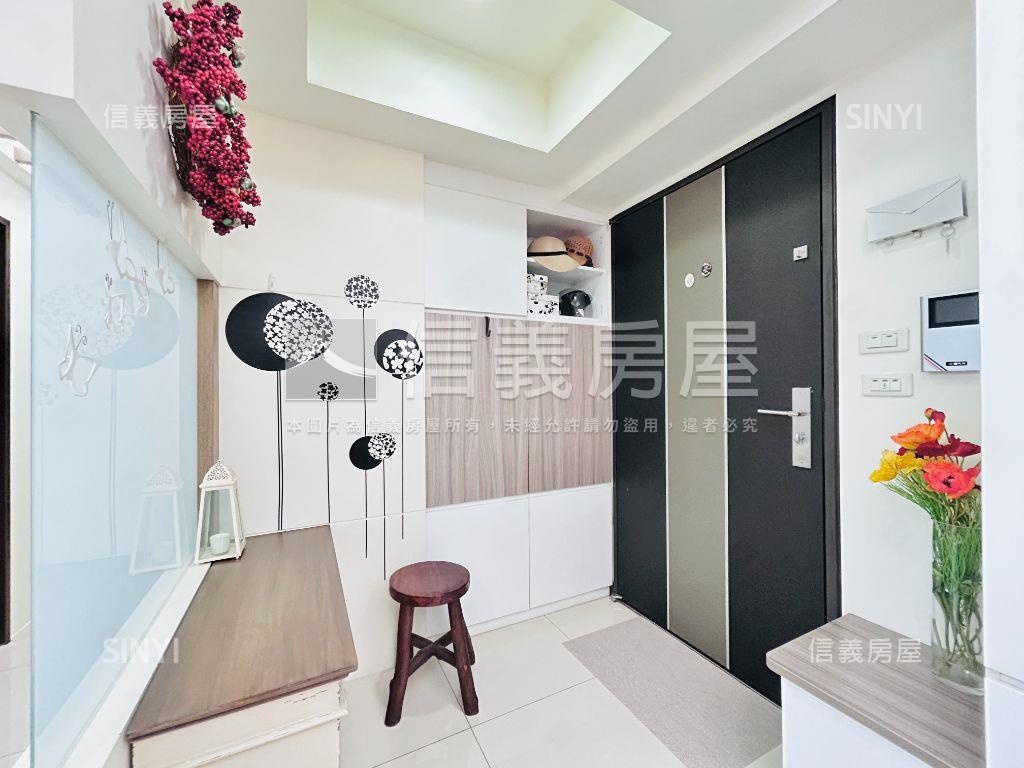 近未來Ｇ１０捷運２房車位房屋室內格局與周邊環境