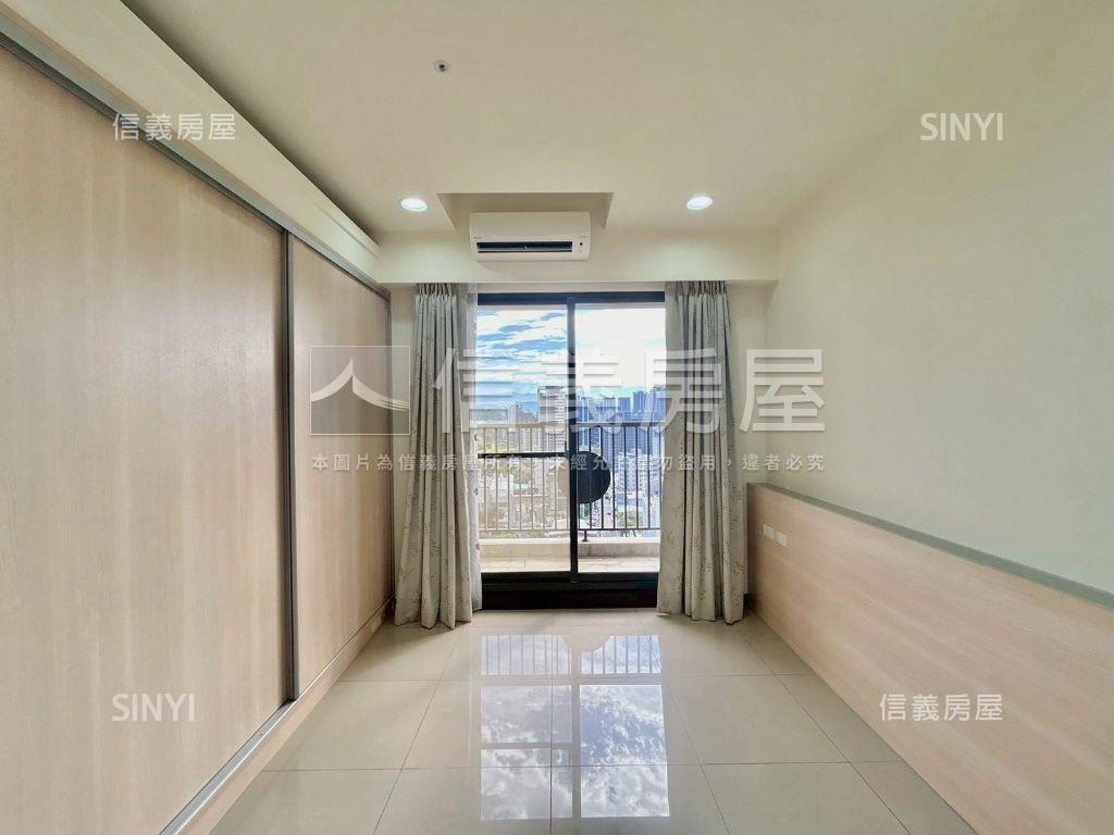 世紀城視野採光美裝潢３房房屋室內格局與周邊環境