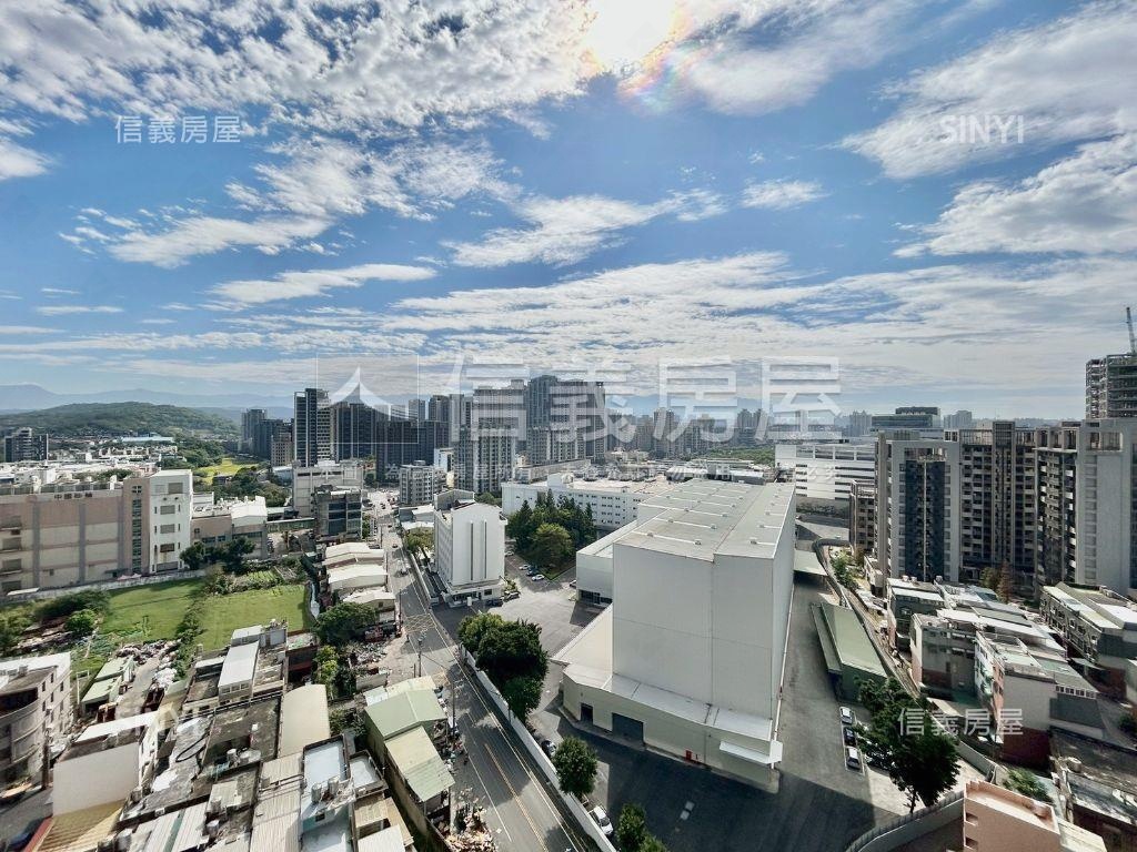 世紀城視野採光美裝潢３房房屋室內格局與周邊環境