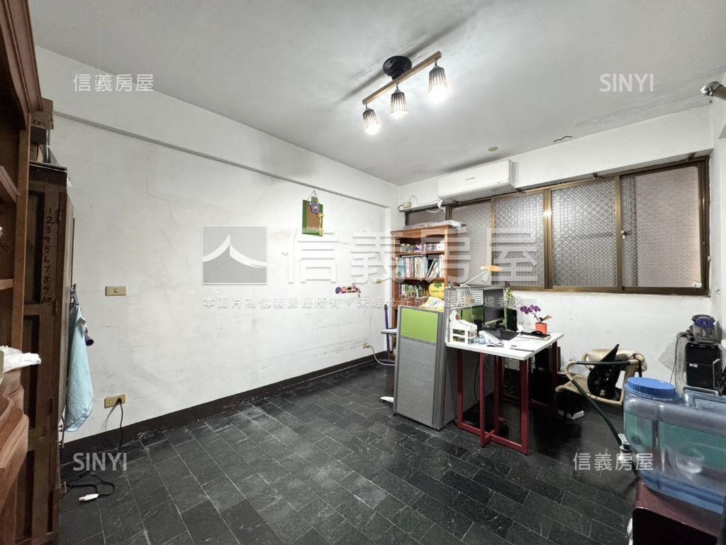 高醫稀有正五樓街上透天房屋室內格局與周邊環境