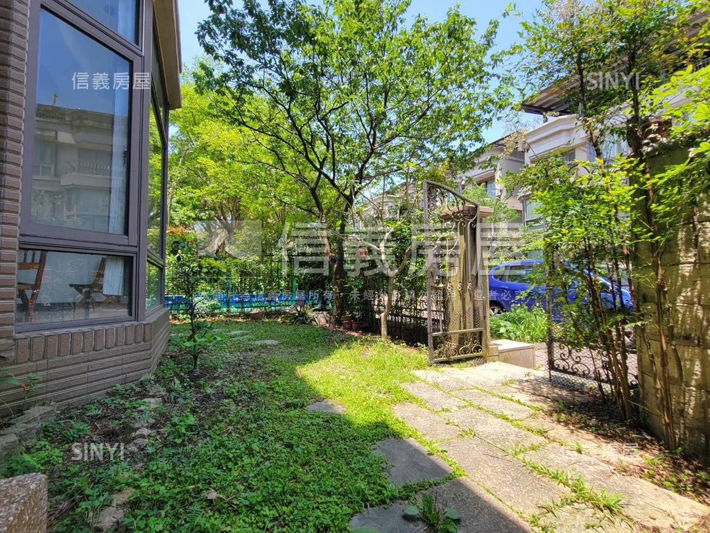 康橋庭院大透天房屋室內格局與周邊環境