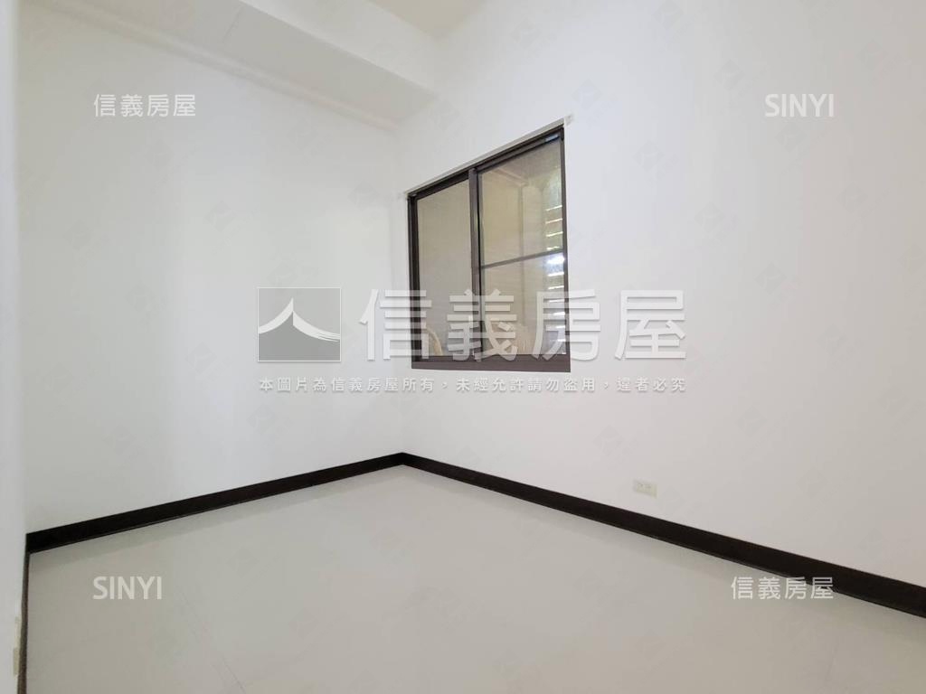 康橋庭院大透天房屋室內格局與周邊環境