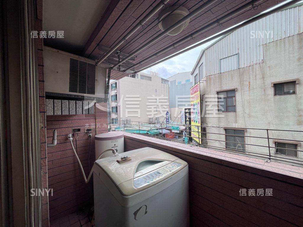 走路市立醫院電梯三房平車房屋室內格局與周邊環境