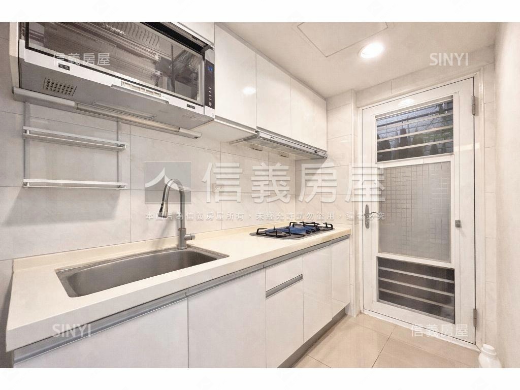 四季悅·２房首購美宅房屋室內格局與周邊環境