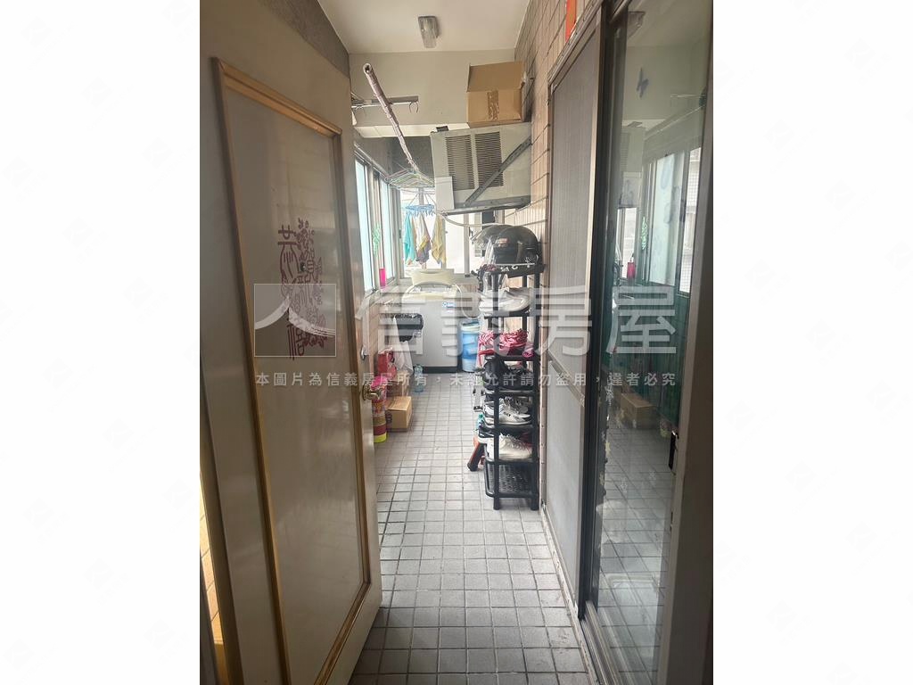 必看！東區低總價四房車位房屋室內格局與周邊環境