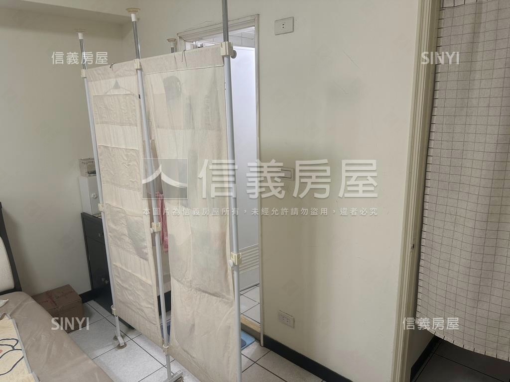 必看！東區低總價四房車位房屋室內格局與周邊環境