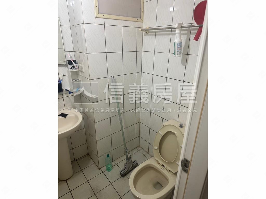 必看！東區低總價四房車位房屋室內格局與周邊環境